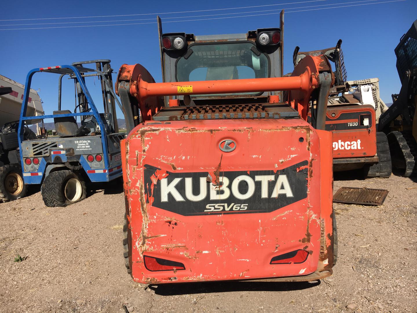 ./imagenes/INVOICE/2019/16708/MINICARGADOR KUBOTA SSV65 PARA PARTES (9).JPG